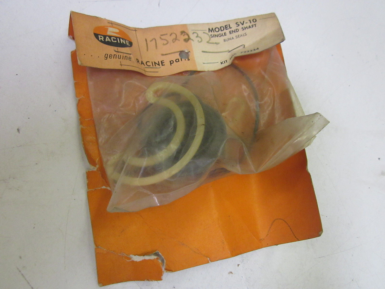 RACINE SV-10 SINGLE END SHAFT *NEW NO BOX*
