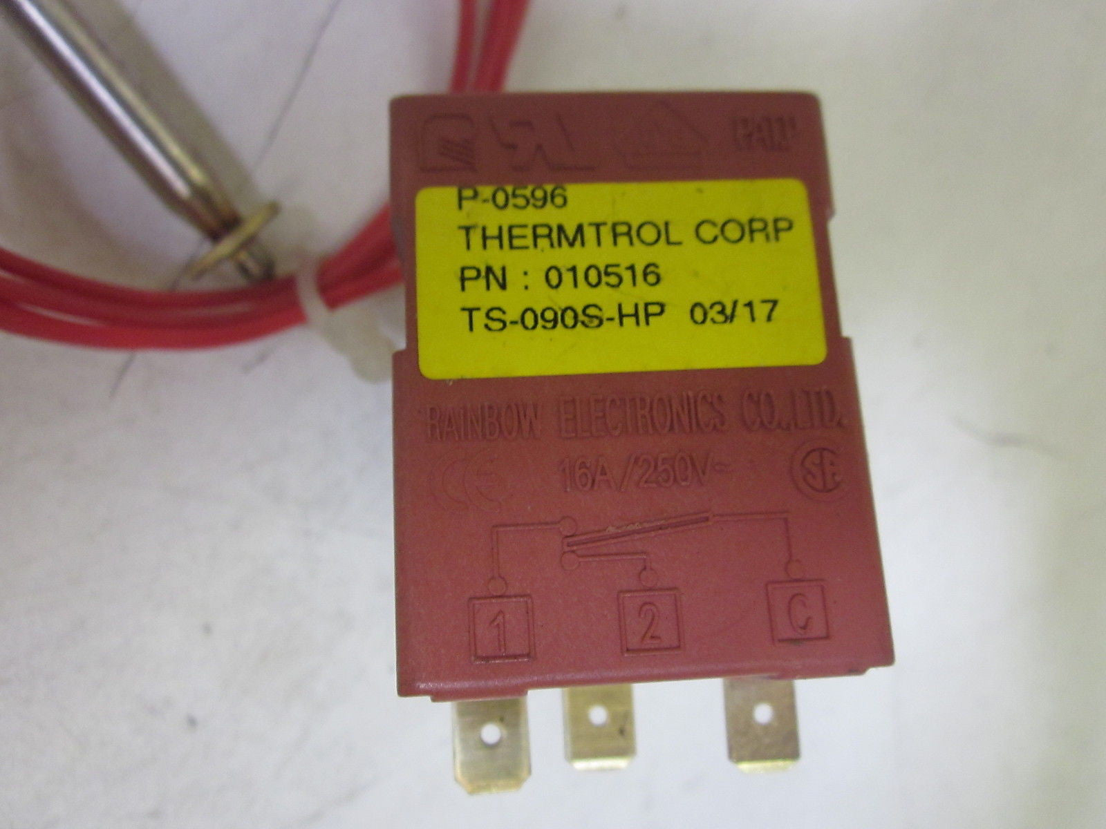 RAINBOW ELECTRONICS 010516 *NEW NO BOX*