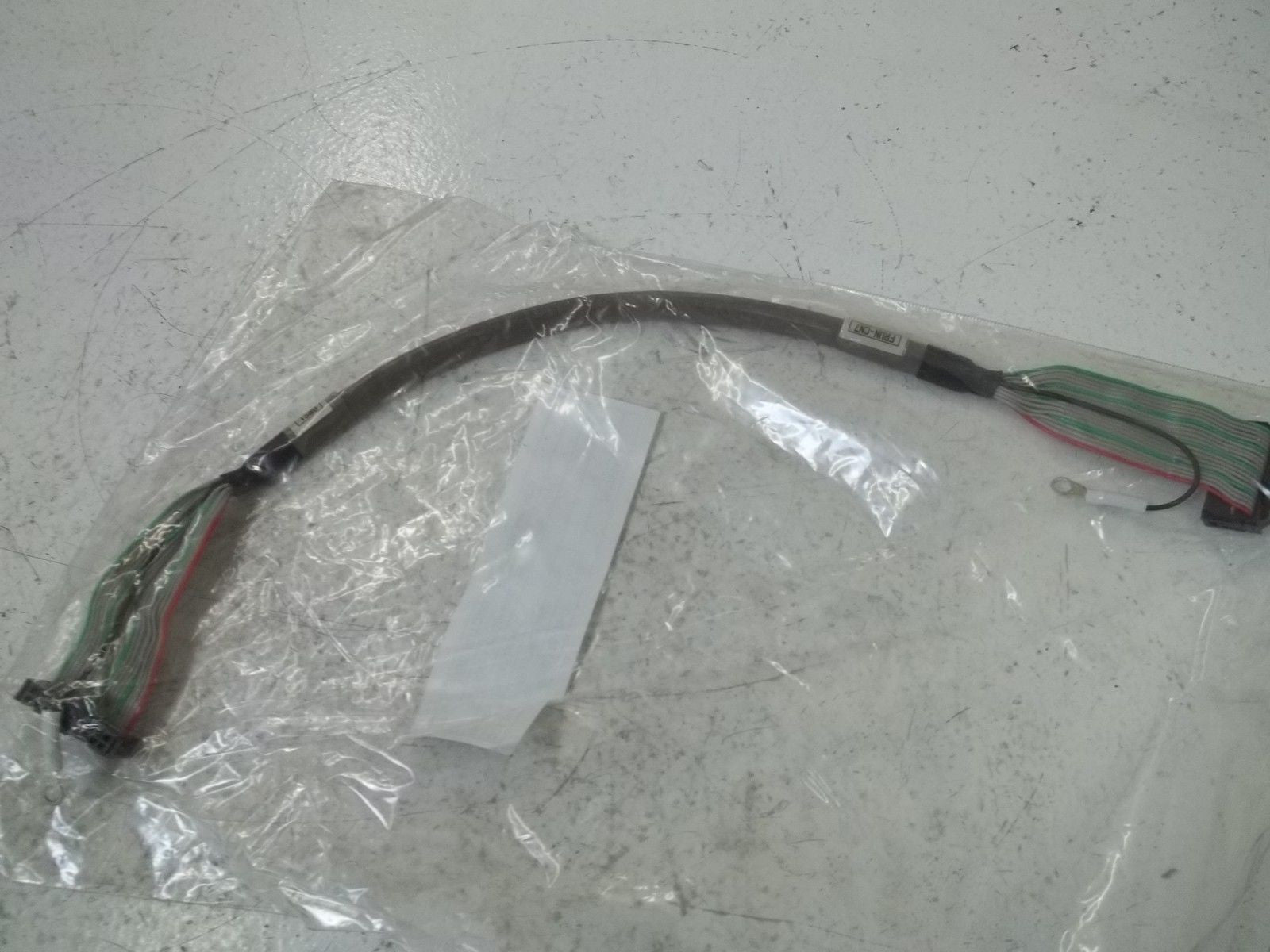 RD0CH035460 DATA CABLE 8 *NEW NO BOX*