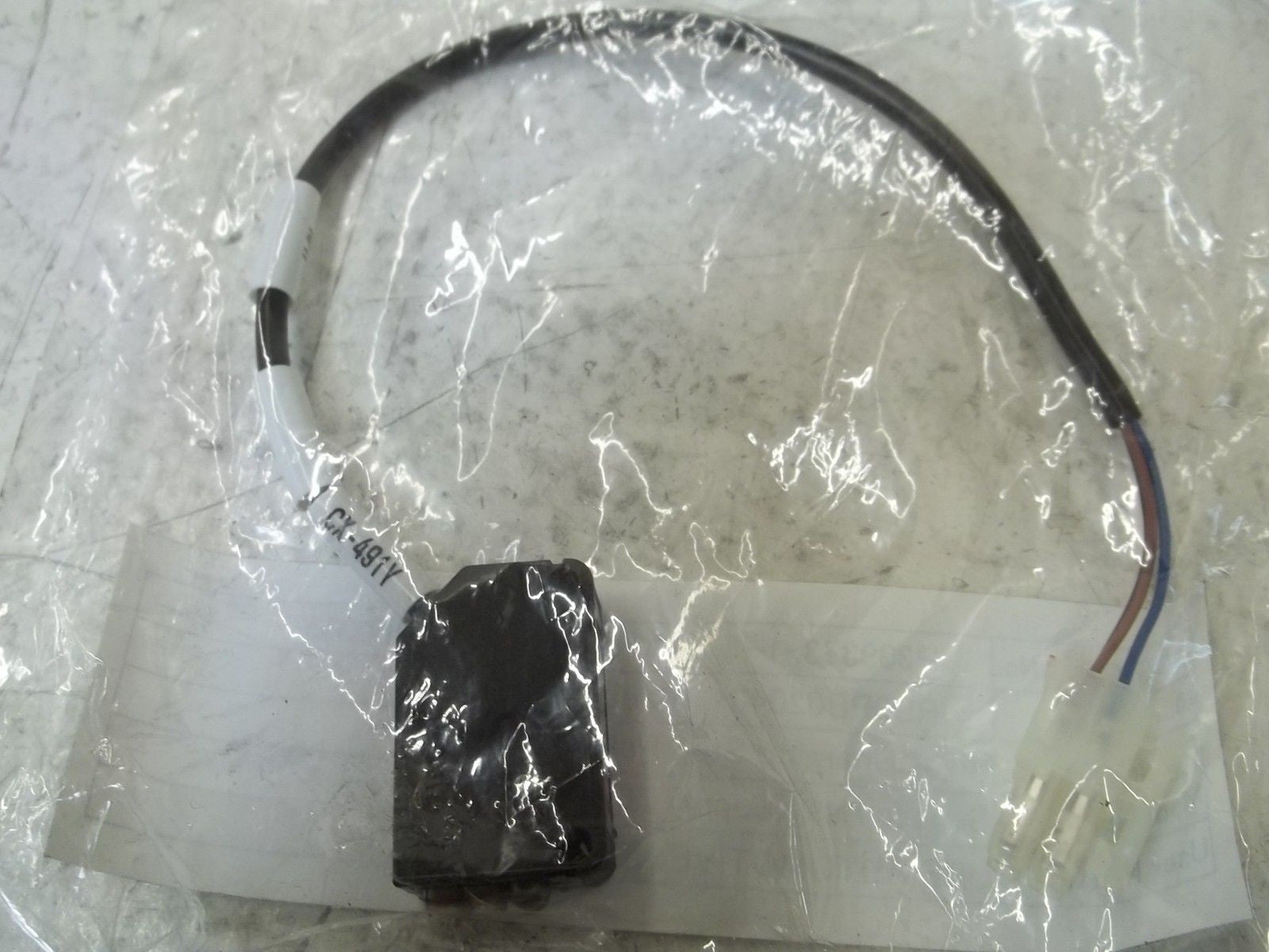 RD0PB02040 RIGHT CHARGING STOP POINT SENSOR *NEW NO BOX*