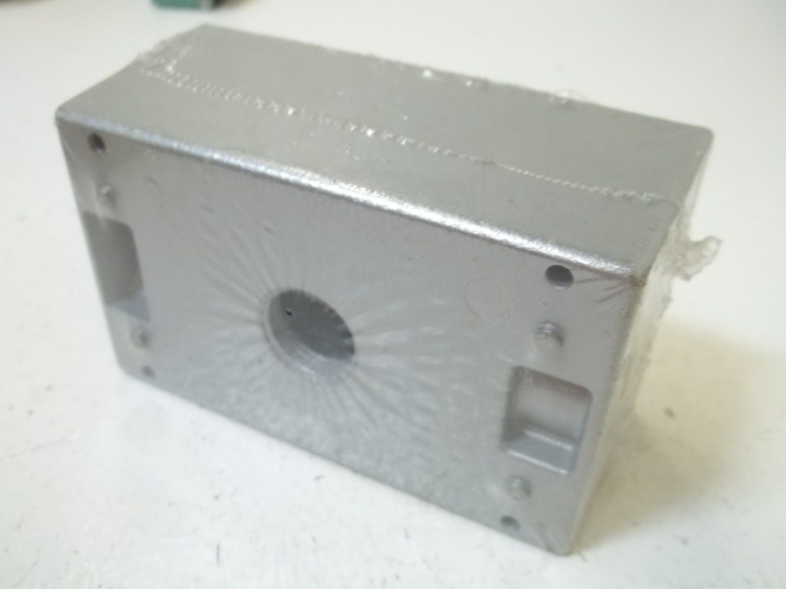 RED DOT IH4-1-LM OUTLET BOX 1/2" *NEW NO BOX*