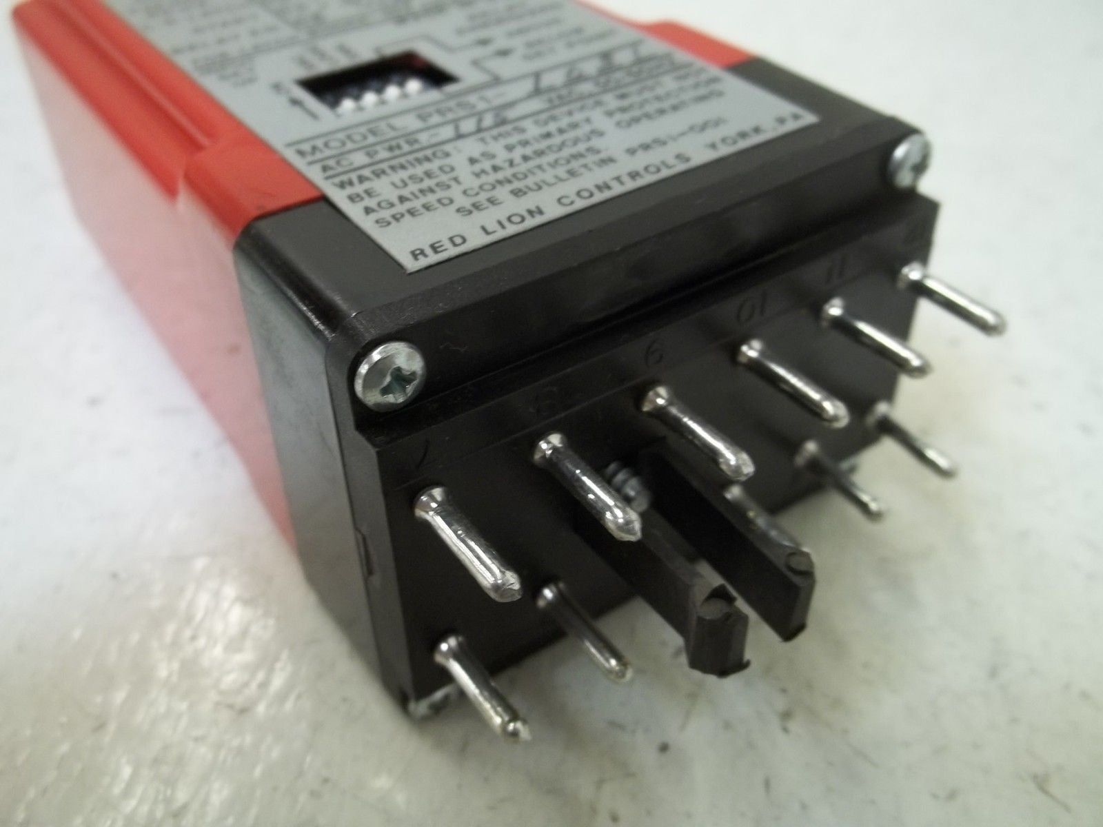 RED LION CONTROL PRS11031 RELAY *USED*