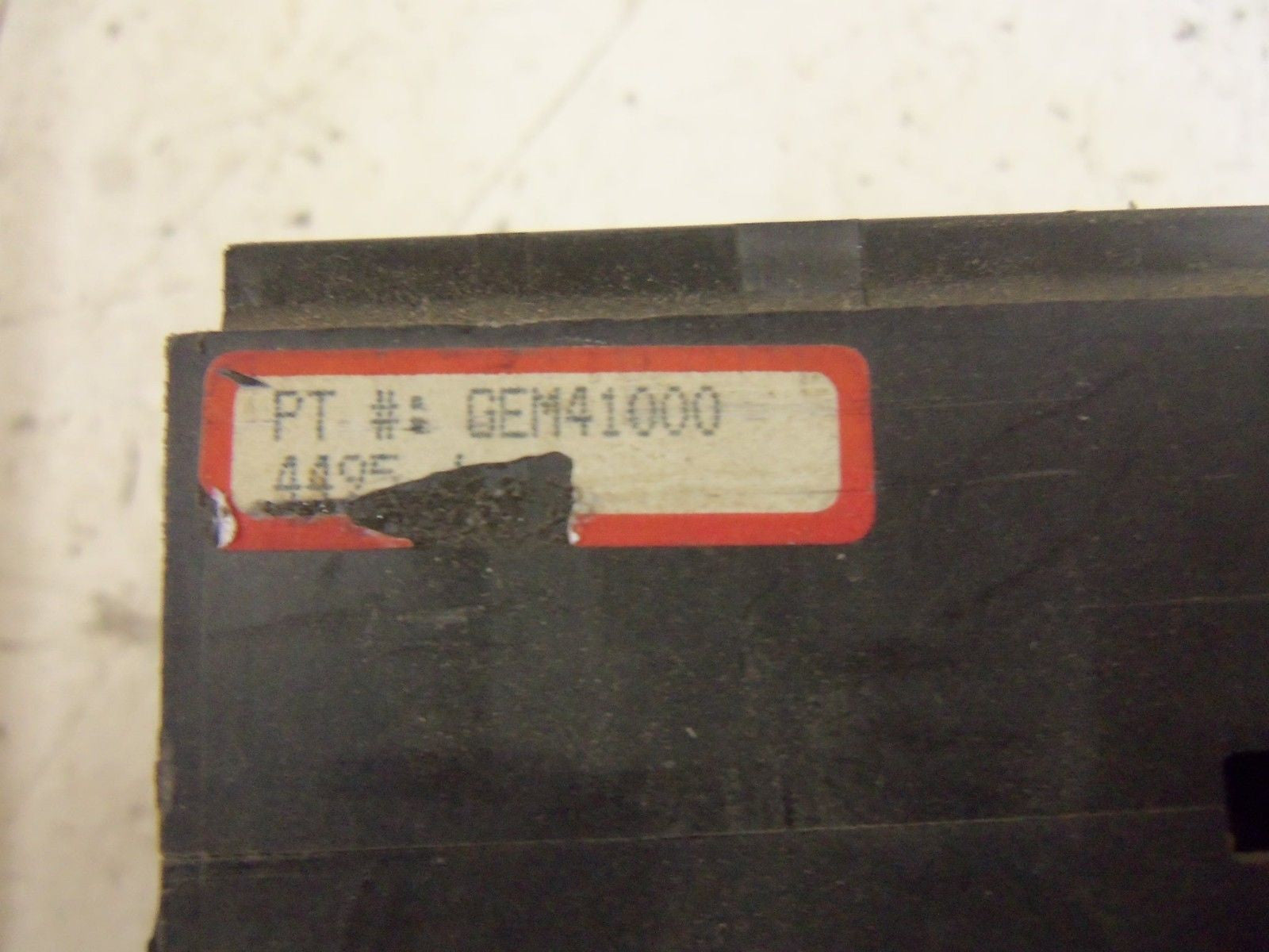 RED LION CONTROLS GEM41000 COUNTER/RATE METER *USED*