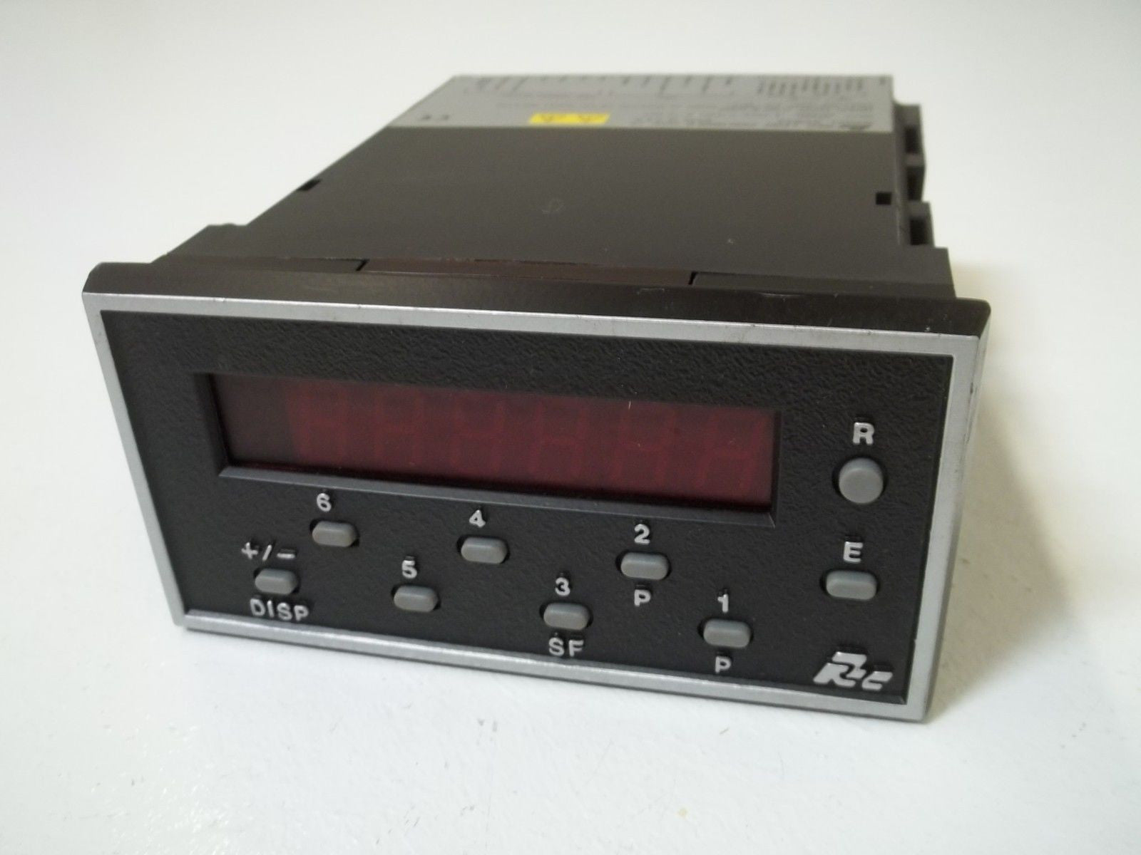 RED LION CONTROLS GEM52101 COUNTER *USED*
