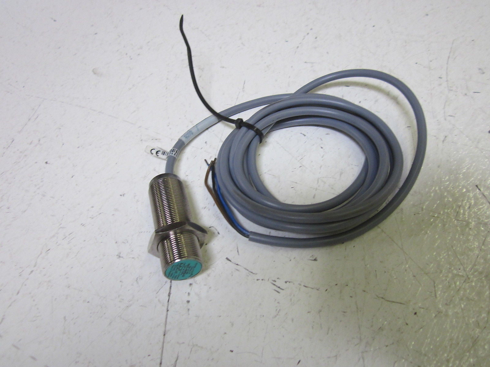 RED LION CONTROLS PSA7A000 PROXIMITY SENSOR *USED*