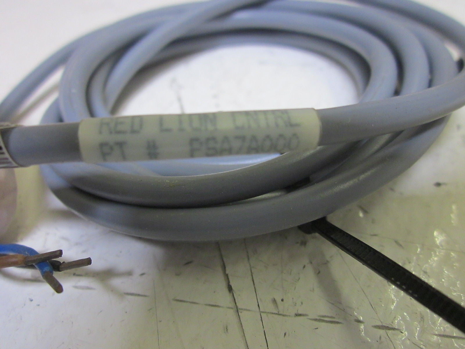 RED LION CONTROLS PSA7A000 PROXIMITY SENSOR *USED*