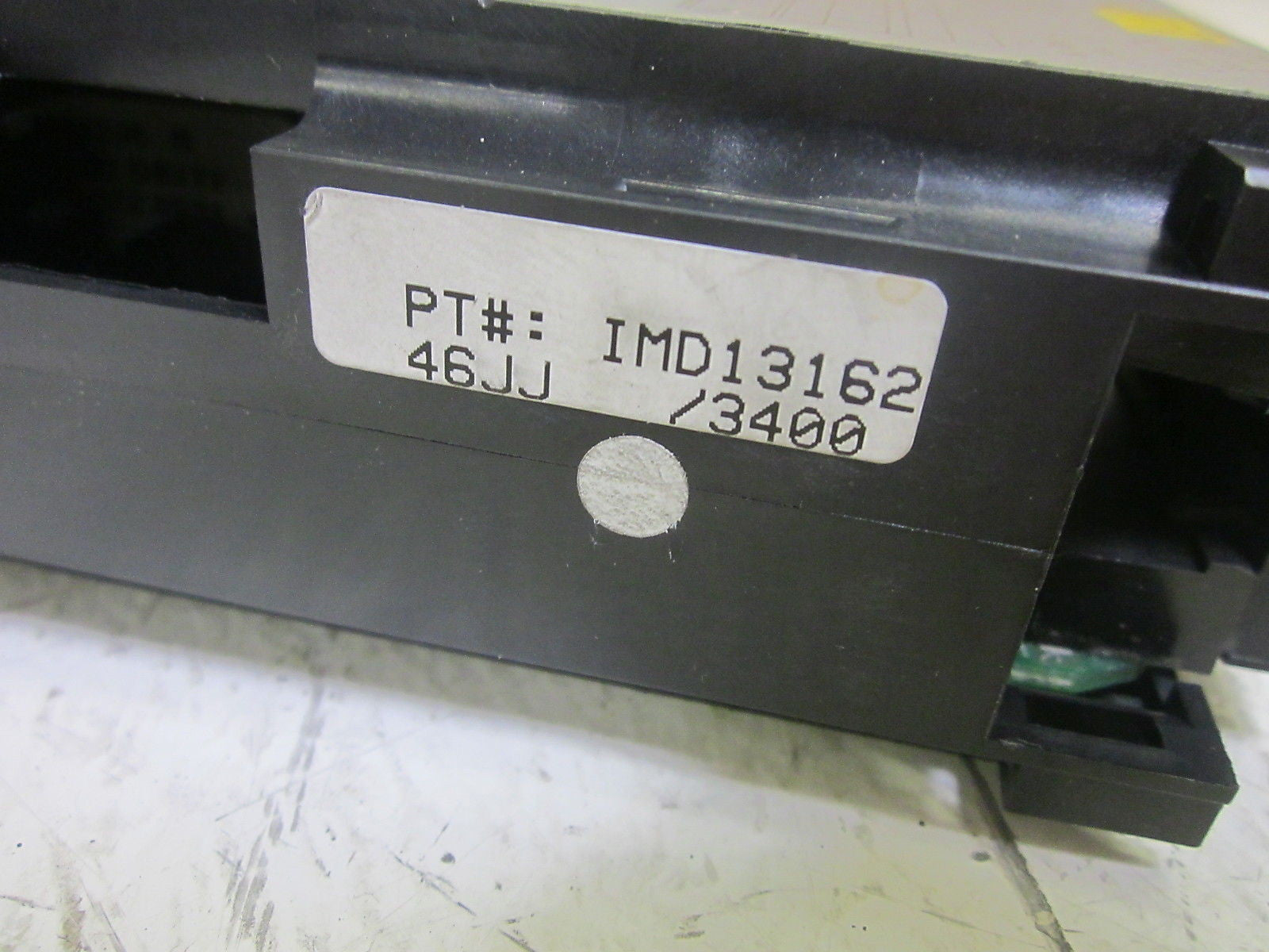 RED LION IMD13162 COUNTER 115/230VAC *USED*