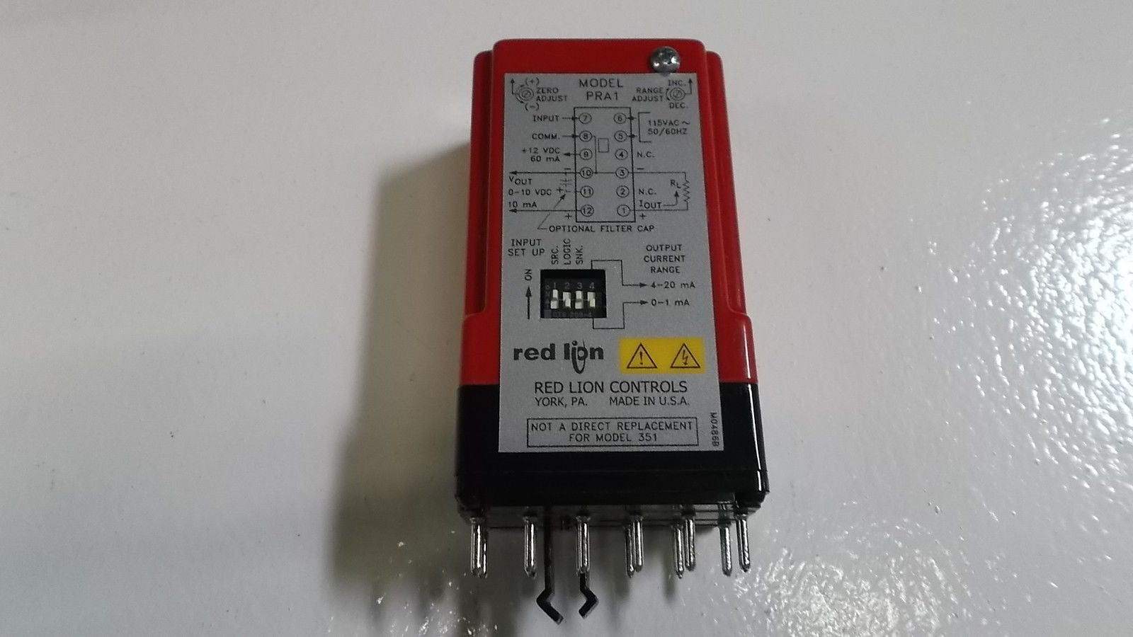 RED LION RELAY PRA11021 /4001 *NEW IN BOX*