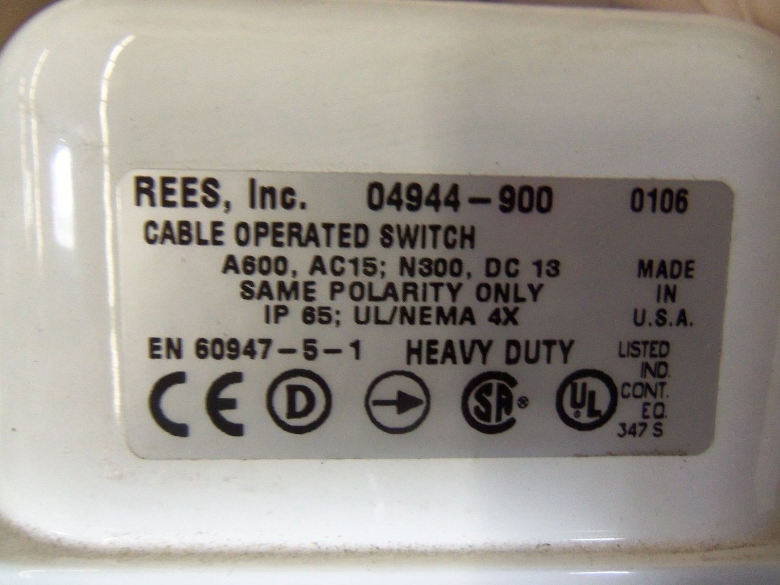 REES 04944-900 CABLE OPERATED SAFETY SWITCH *NEW NO BOX*