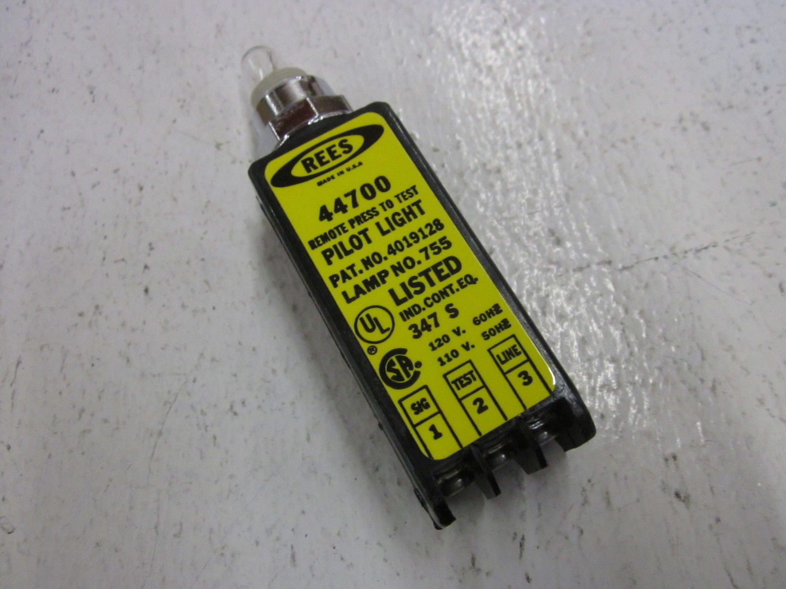 REES 44700-000 PILOT LIGHT *NEW IN BOX*