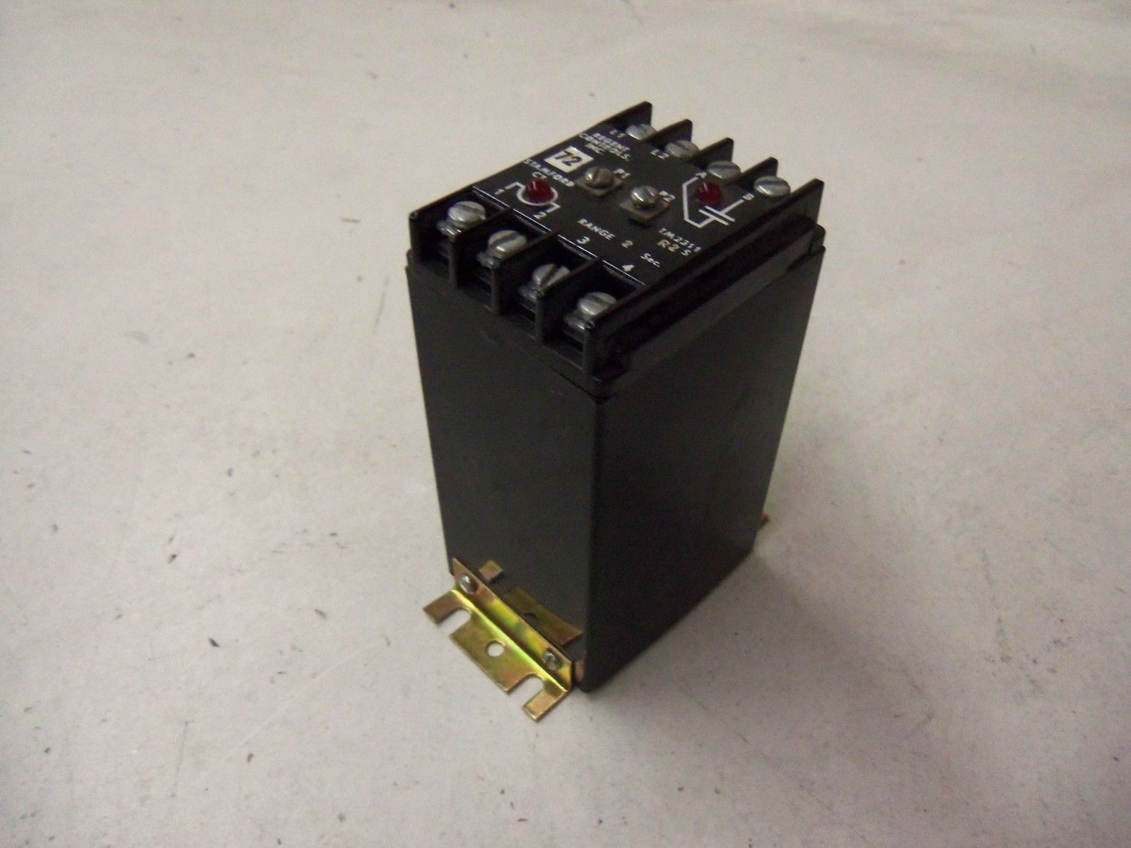 REGENT CONTROLS TM2311 SOLID-STATE TIMER *USED*