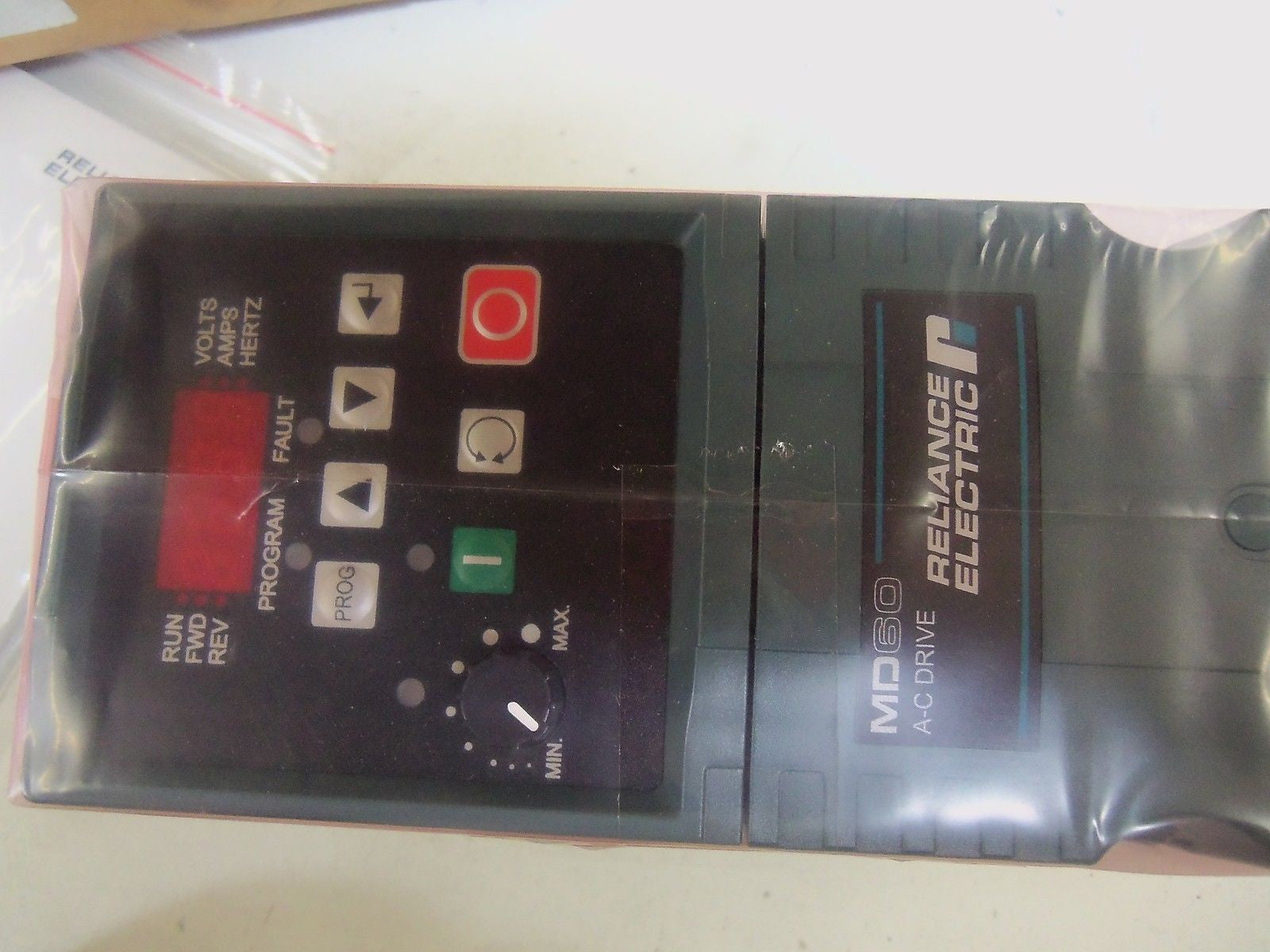 RELIANCE ELECTRIC MD60 6MDDN-1P4101 AC DRIVE *NEW IN BOX*