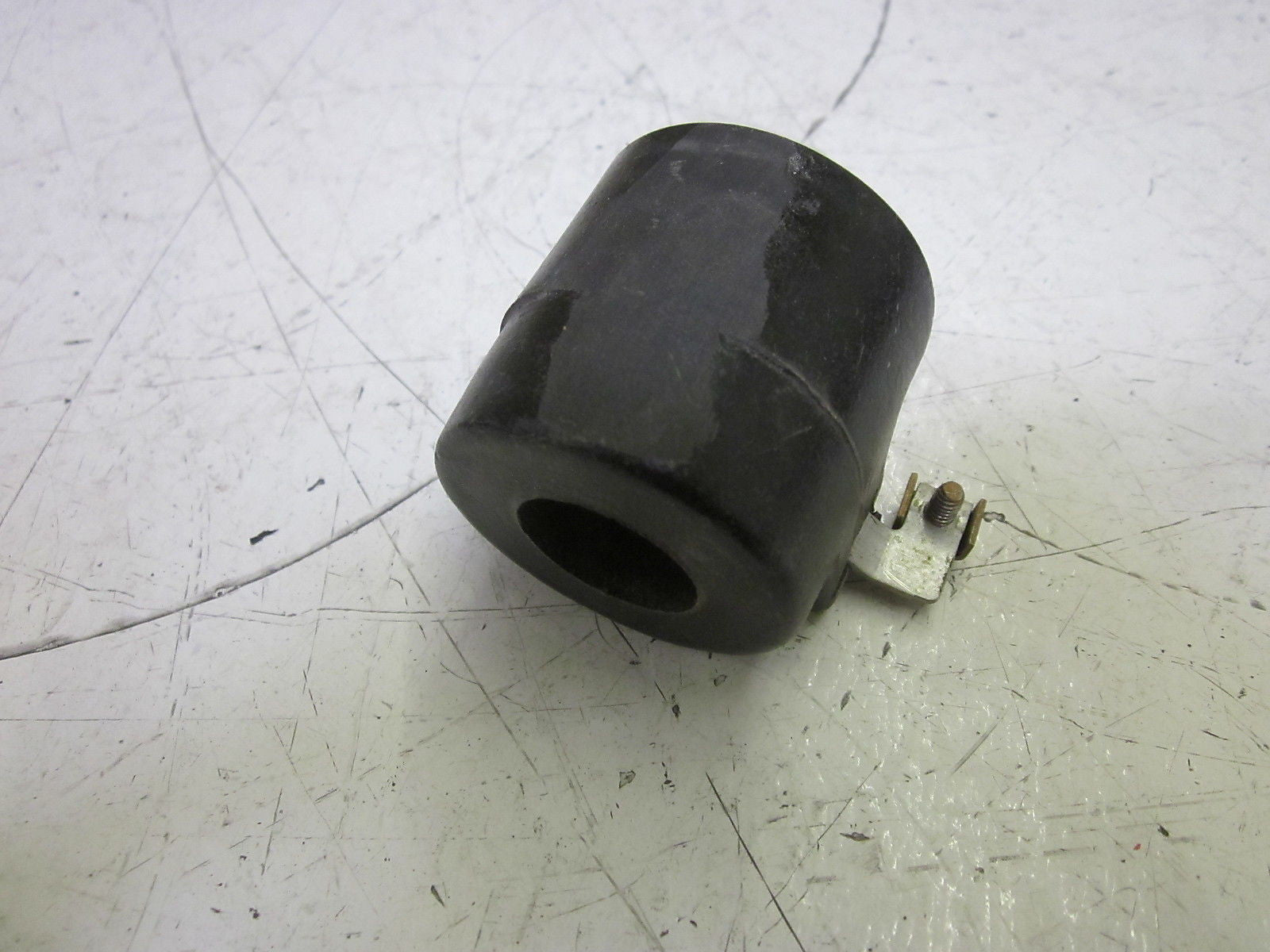 RELIANCE ELECTRIC 272-L2  COIL 230VDC *NEW NO BOX*