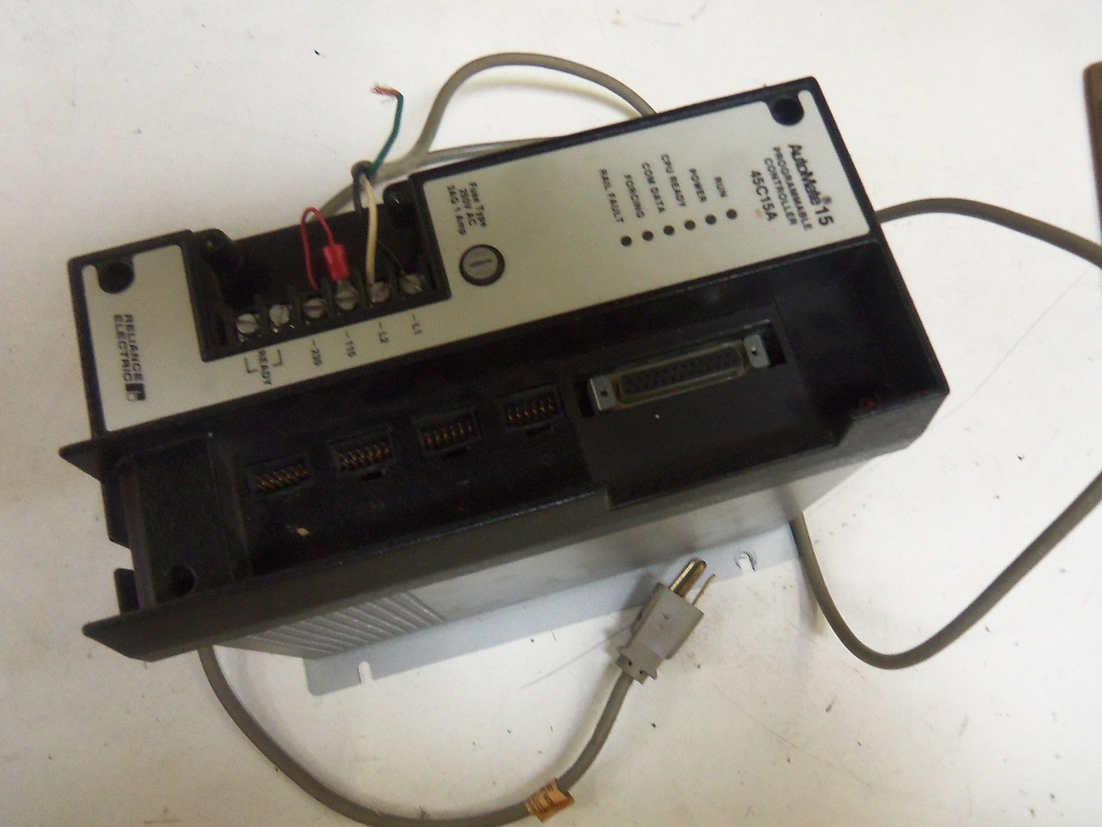 RELIANCE ELECTRIC AUTOMATE 45C15A PROGRAMMABLE CONTROLLER *USED*