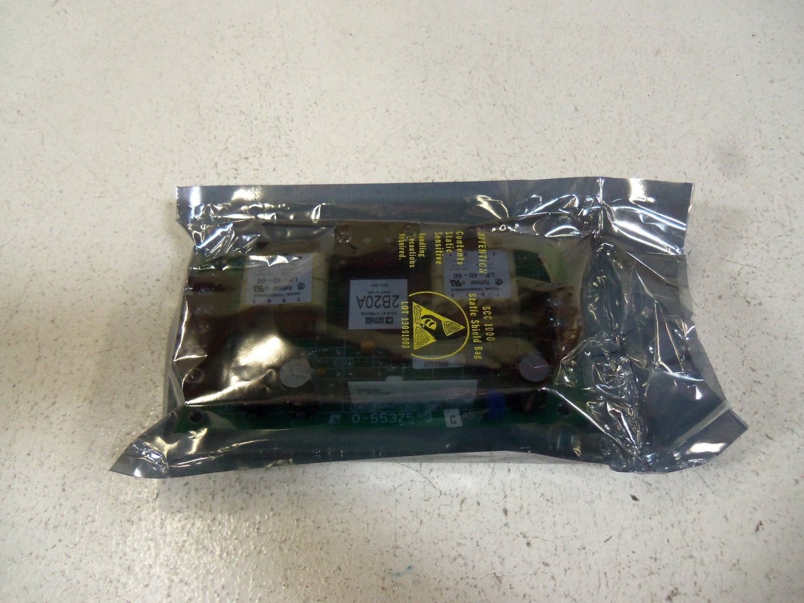RELIANCE ELECTRIC 0-55325-9 VOLTAGE TO ISOLATOR BOARD *NEW NO BOX*