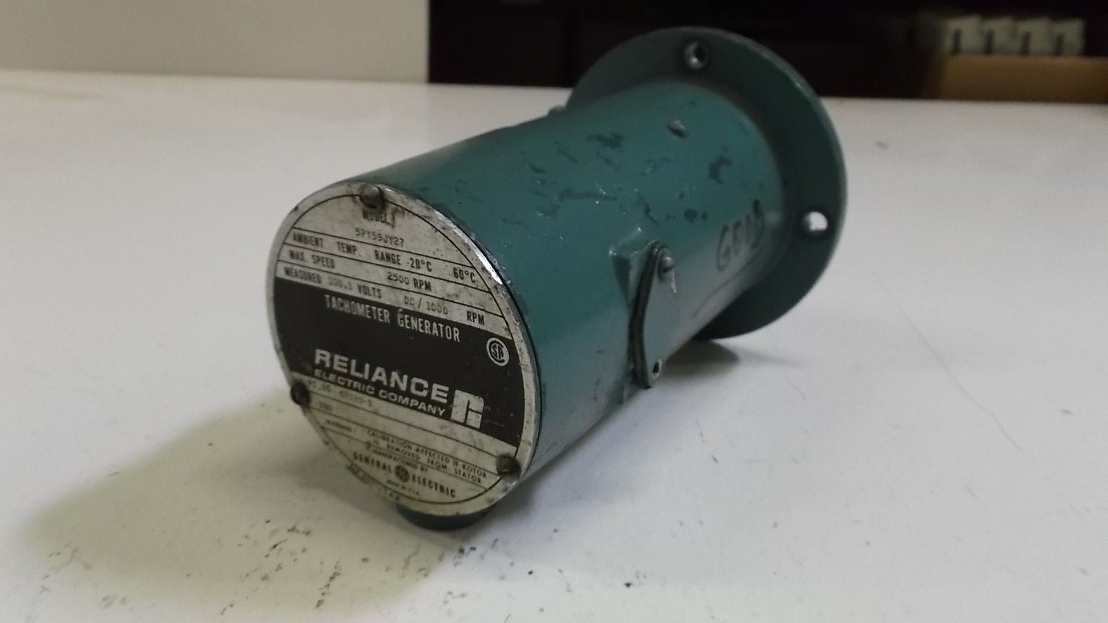 RELIANCE TACHOMETER 5PY59JY27 *USED*