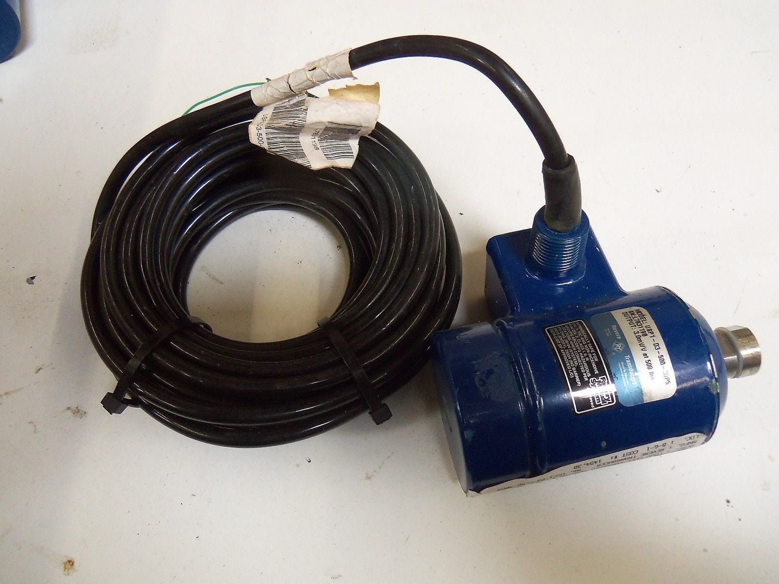 REVERE TRANSDUCERS USP1-D3-500-30P5 LOAD CELL 500lbs *USED*