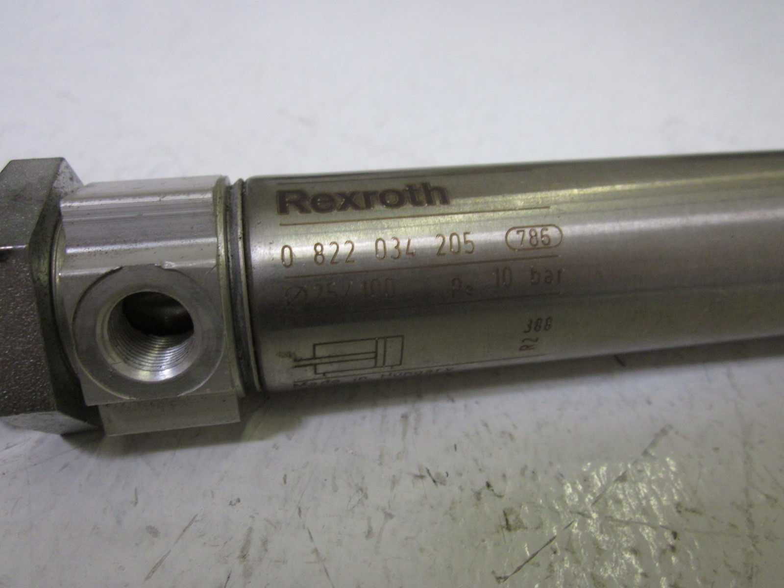 REXROTH 0 822 034 205 CYLINDERS *USED*