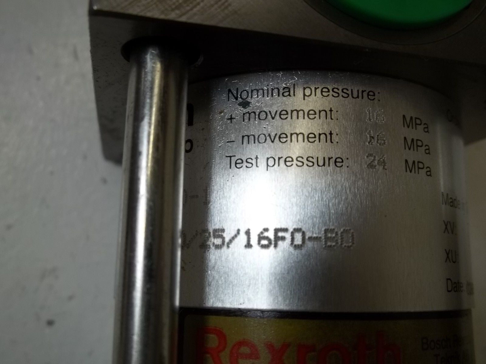 REXROTH 240-000-050-1 PNEUMATIC CYLINDER *USED*