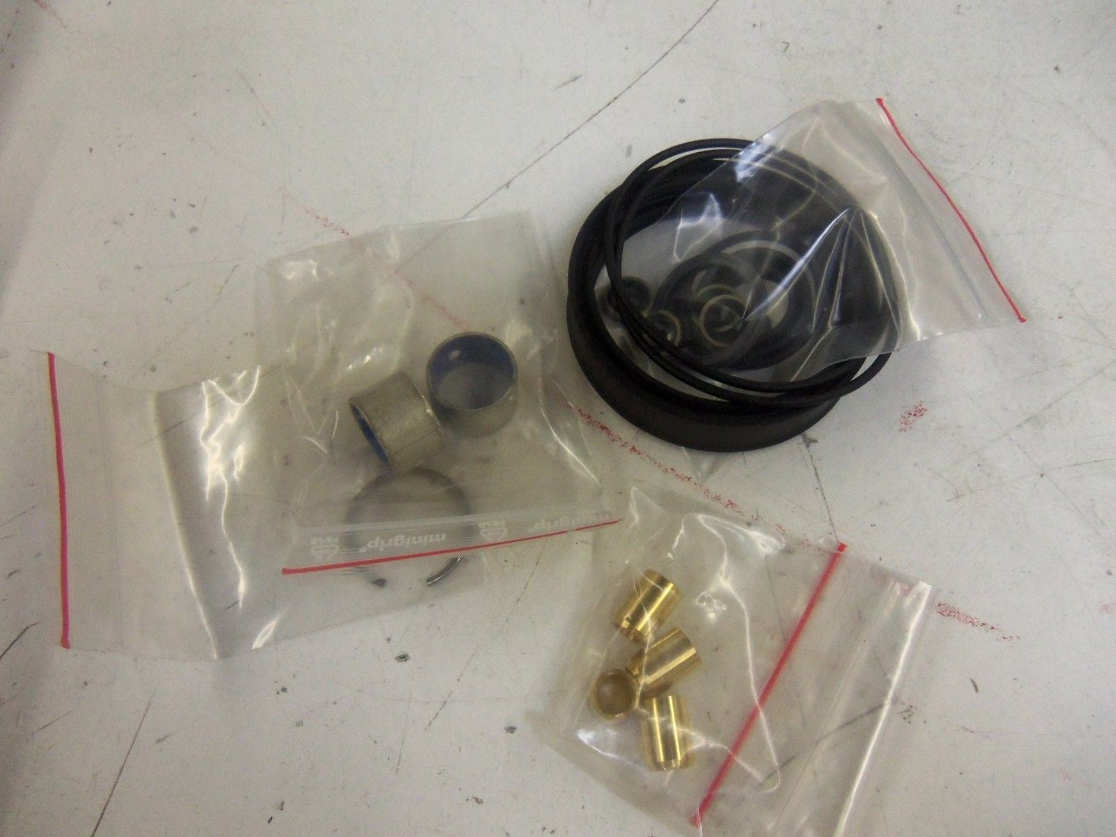 REXROTH 322-864-003-2 *NEW IN BOX*