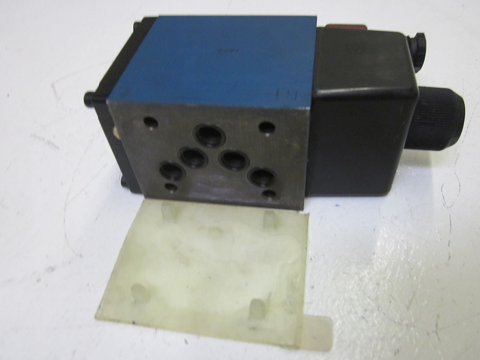 REXROTH 4WE10D31/CW110N 110-120V *USED*