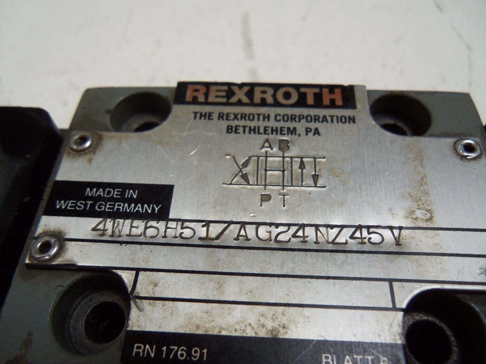 REXROTH 4WE6H51/AG24NZ45V VALVE *USED*