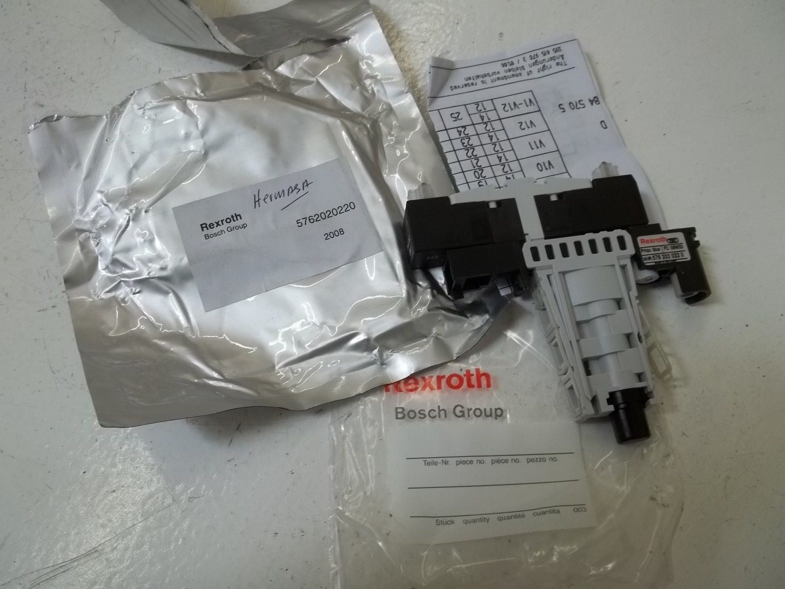 REXROTH 5762020220 *NEW NO BOX*