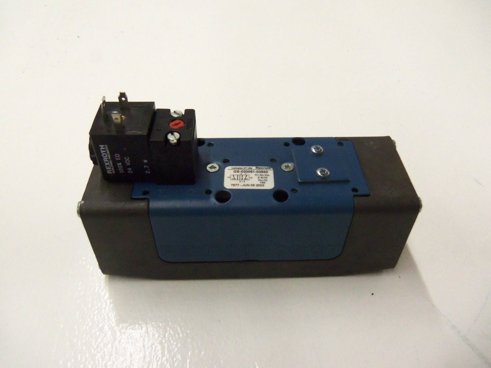 REXROTH GS-030061-03940 SOLENOID VALVE *NEW NO BOX*