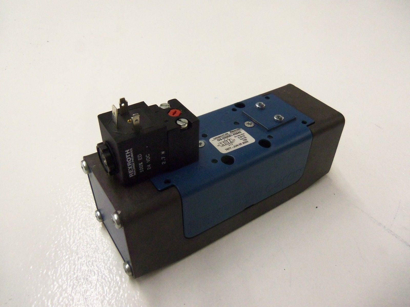 REXROTH GS-030061-03940 SOLENOID VALVE *NEW NO BOX*
