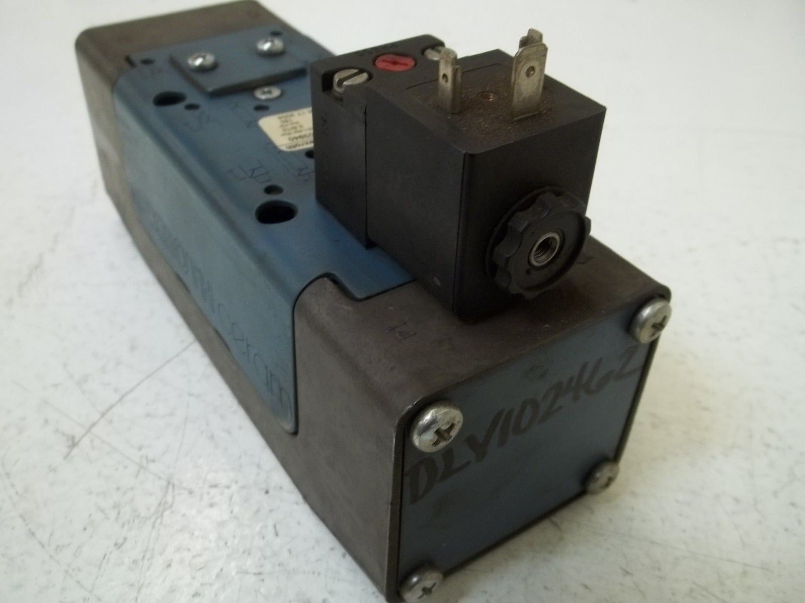 REXROTH GS-030061-03940 SOLENOID VALVE *USED*
