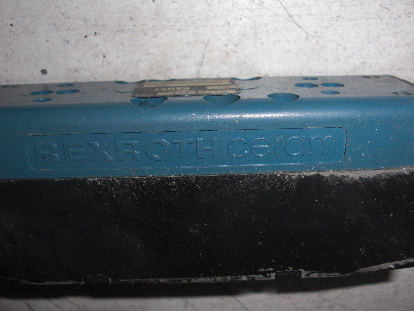 REXROTH GT10050-3333 CERAM VALVE *USED*