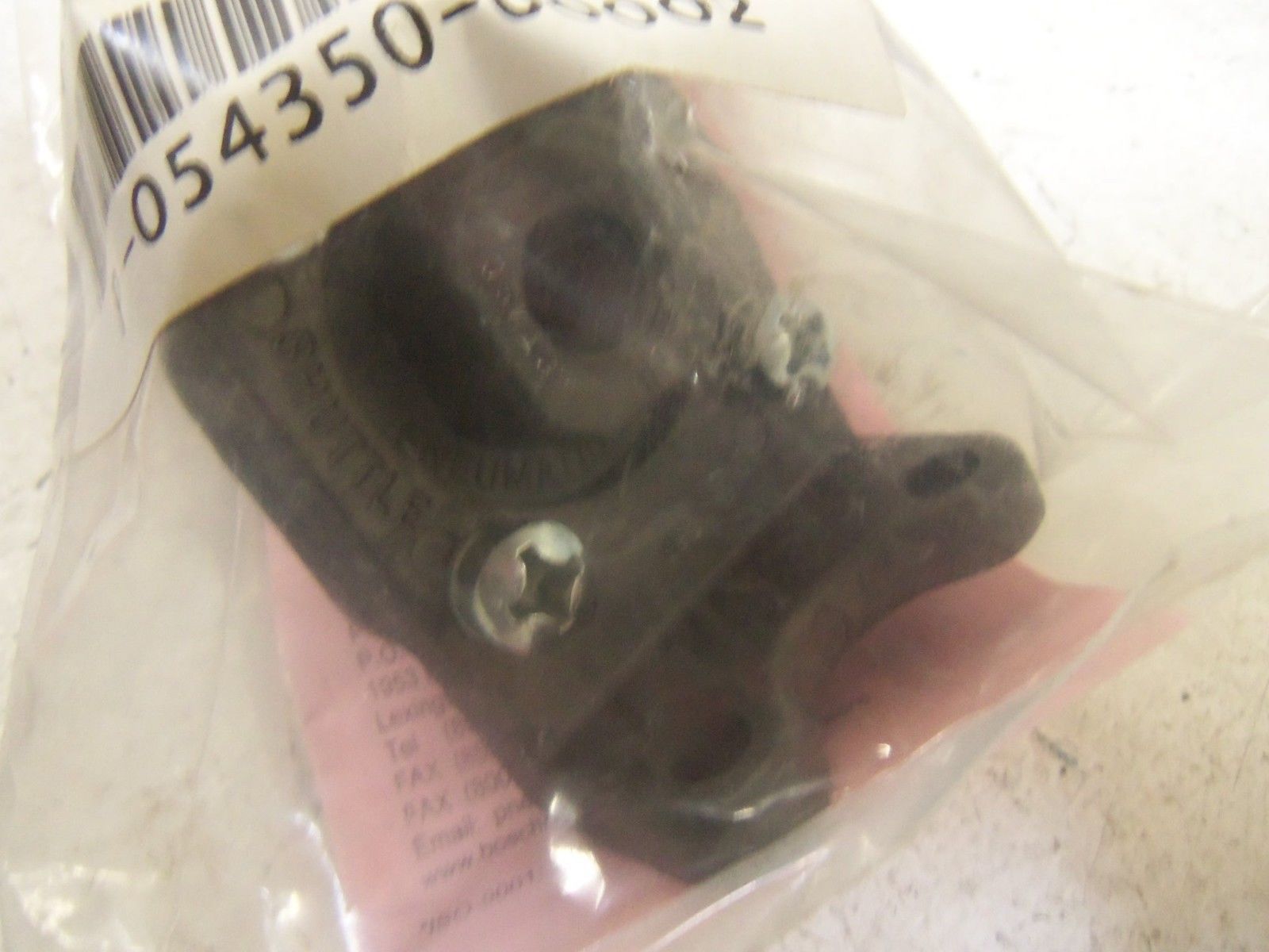REXROTH P-054350-00002 VALVE *NEW IN FACTORY BAG*