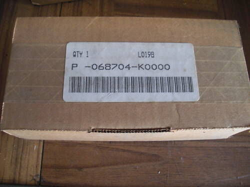REXROTH P-068704-K0000 VALVE *NEW IN BOX*