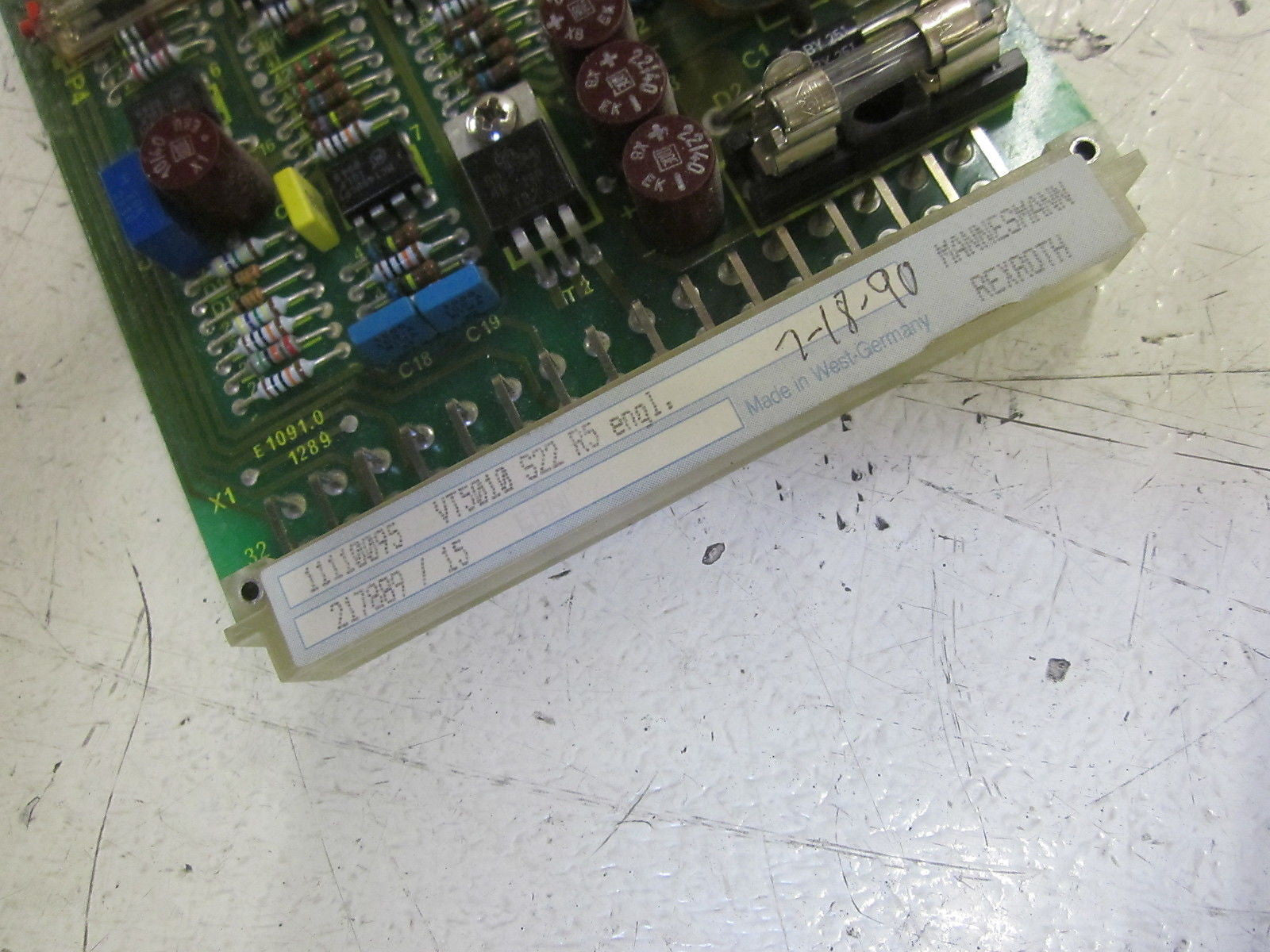 REXROTH VT5010 S22 R5 AMPLIFIER CARD *USED*