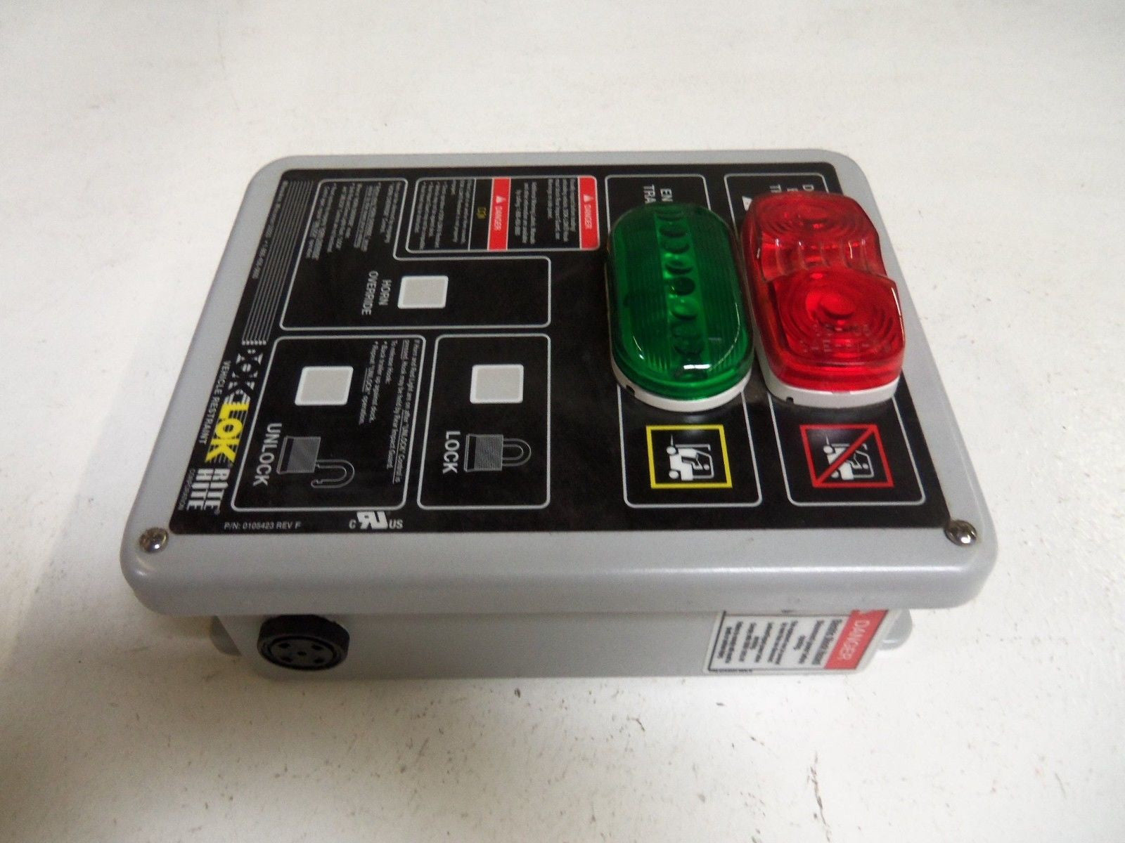 RITE HITE CBRHR1012F DOK LOCK *NEW IN BOX*