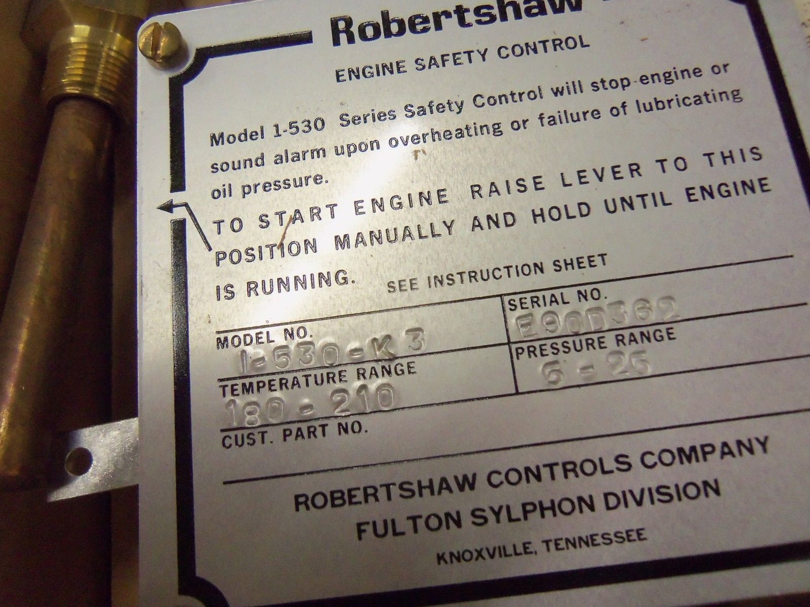 ROBERTSHAW 1-530-K3 *NEW IN BOX*