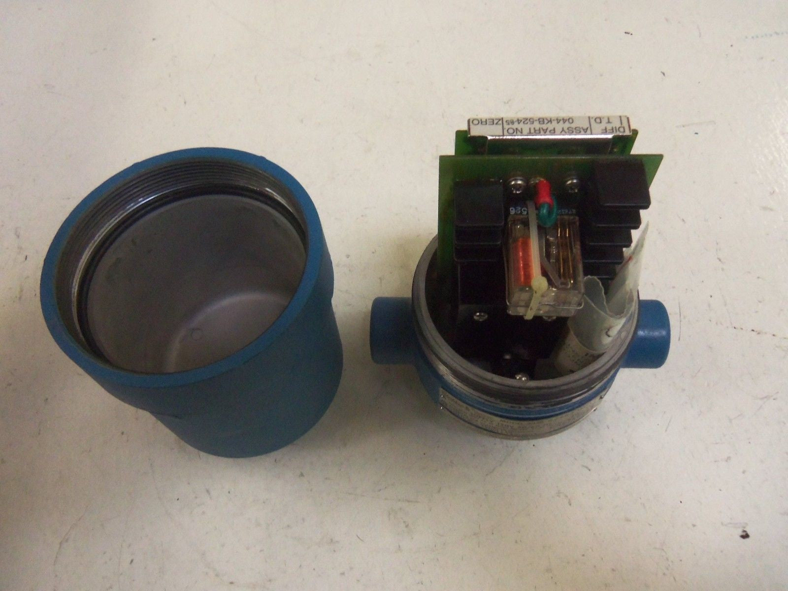 ROBERTSHAW 304B-B2-B5 LEVEL CONTROL *USED*
