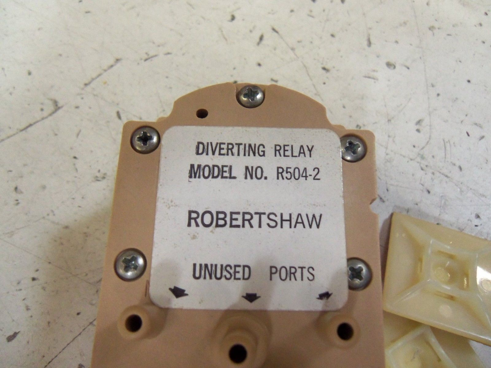 ROBERTSHAW R504-2 *NEW NO BOX*