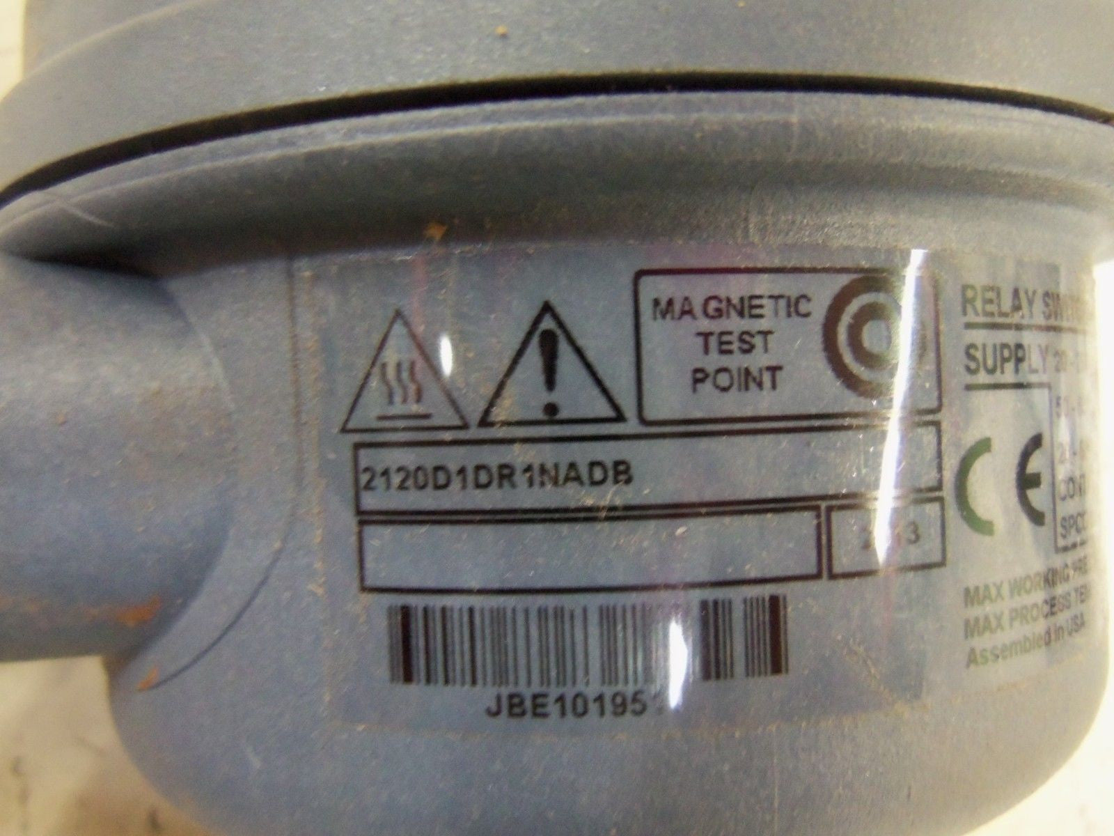 ROSEMOUNT 2120D1DR1NADB LEVEL SWITCH *NEW NO BOX*