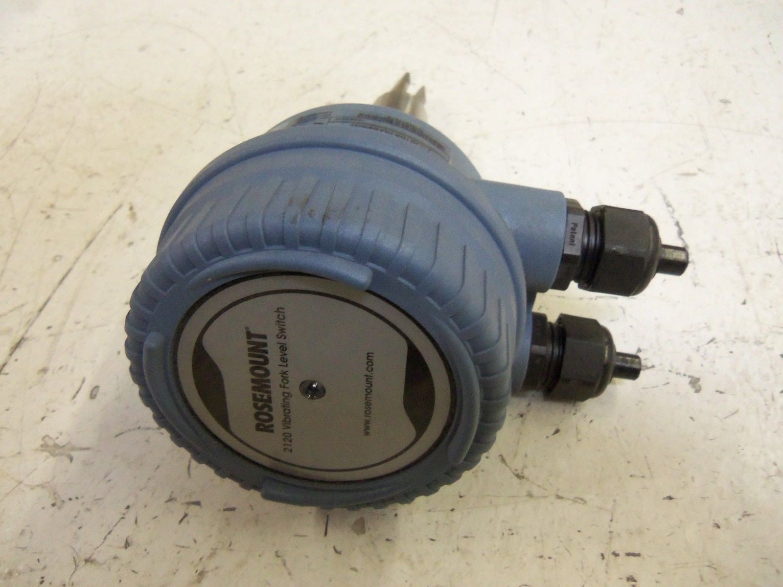 ROSEMOUNT 2120D1DR1NADE0037 LEVEL SWITCH *NEW NO BOX*