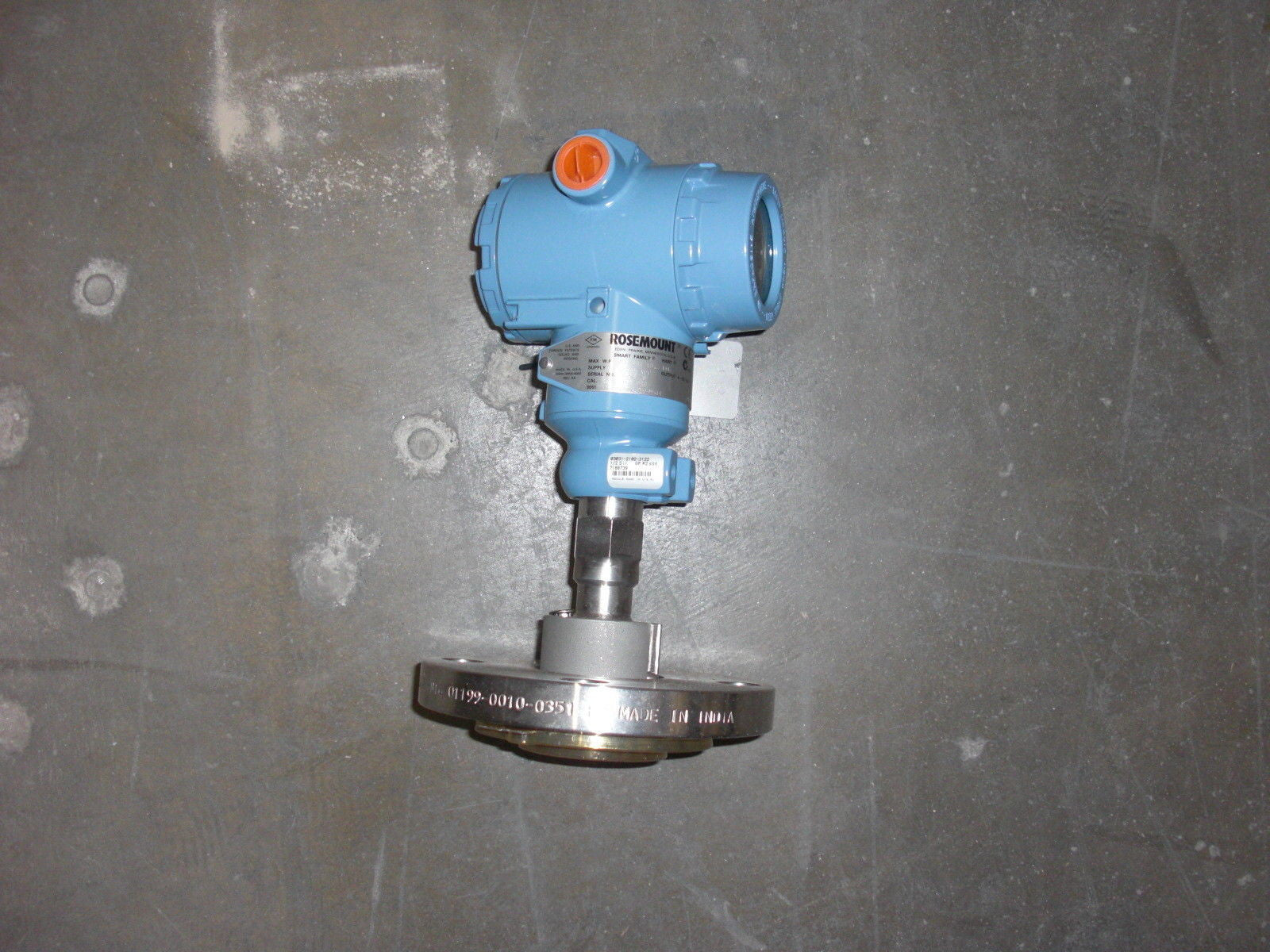 ROSEMOUNT 3051TG2A2B21AK5M5Q4S1 *NEW NO BOX*