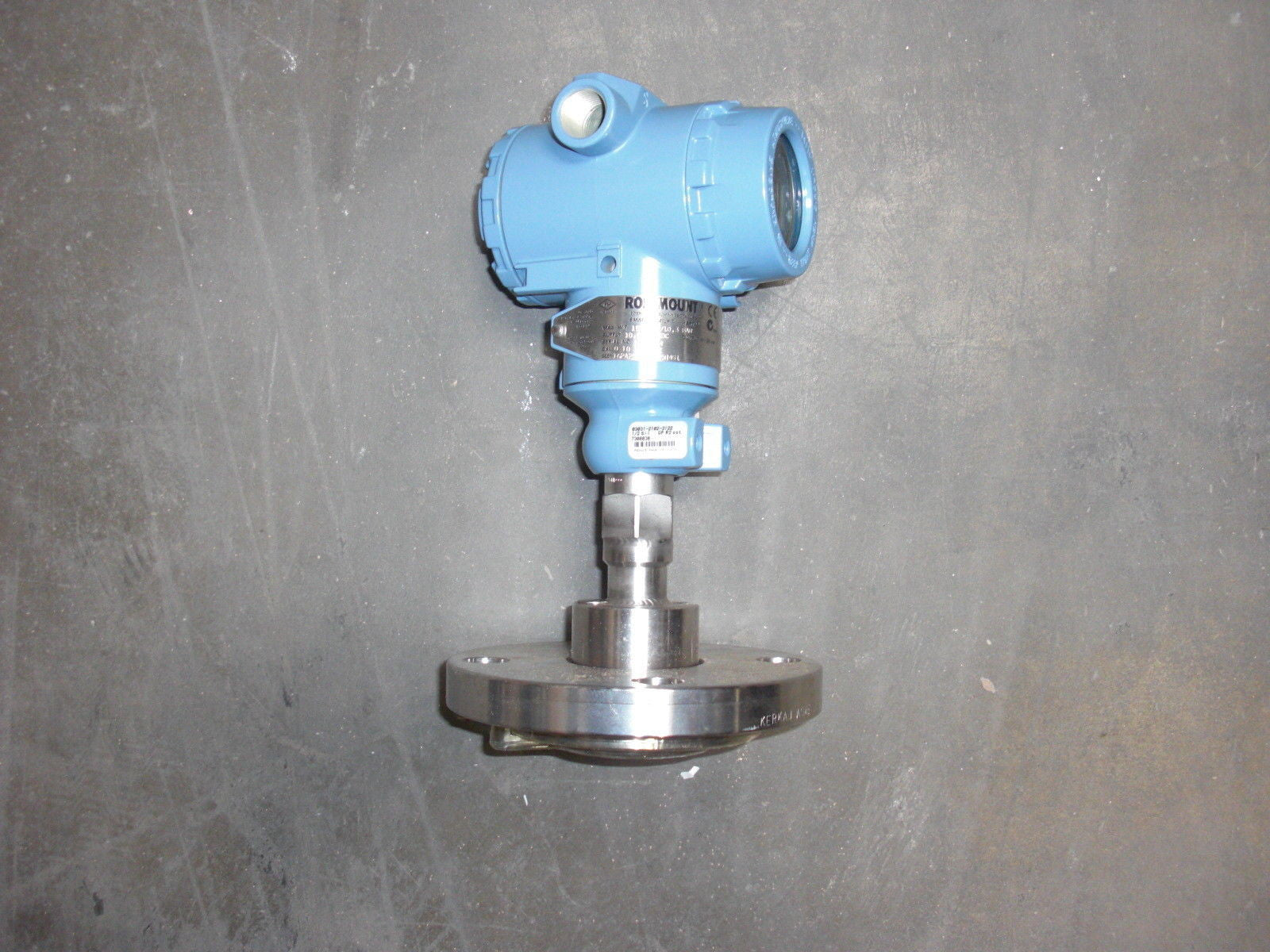 ROSEMOUNT  3051TG2A2B21AK5M5Q4S1 *NEW NO BOX*