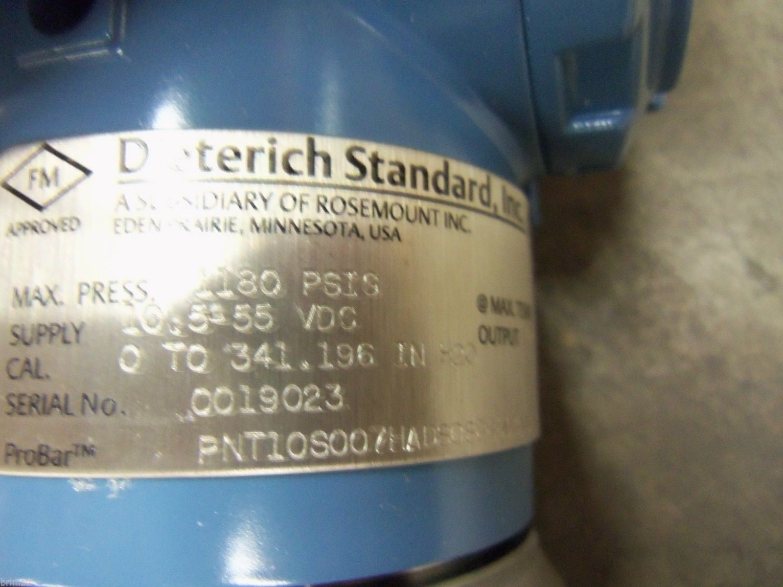 ROSEMOUNT DIETERICH STANDARD PNT10S007HADS0S00003A1A TRANSMITTER *NEW IN BOX*
