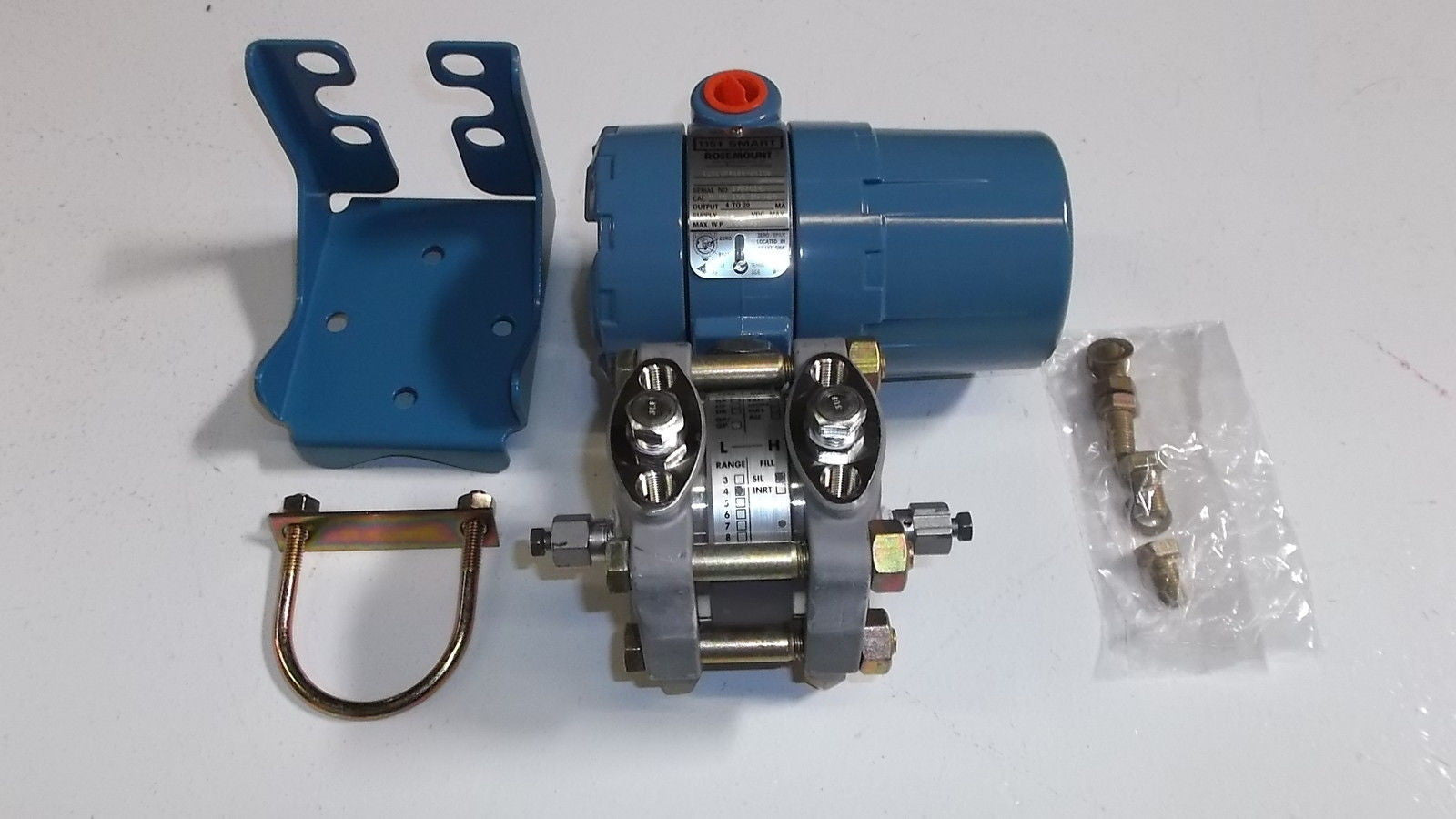 ROSEMOUNT PRESSURE TRANSMITTER 1151DP4S22M2B1D2 *NEW NO BOX*