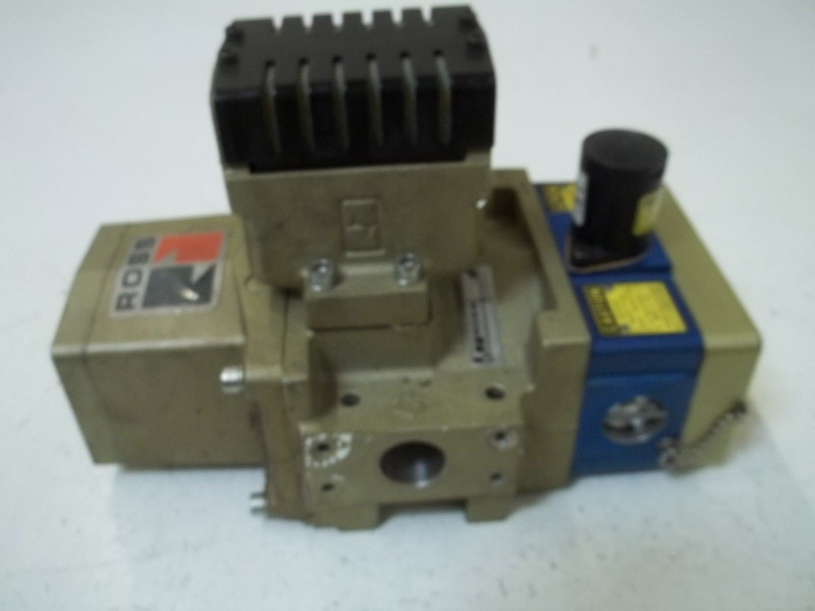 ROSS 3573A4801 DUAL VALE DRIVE *USED*