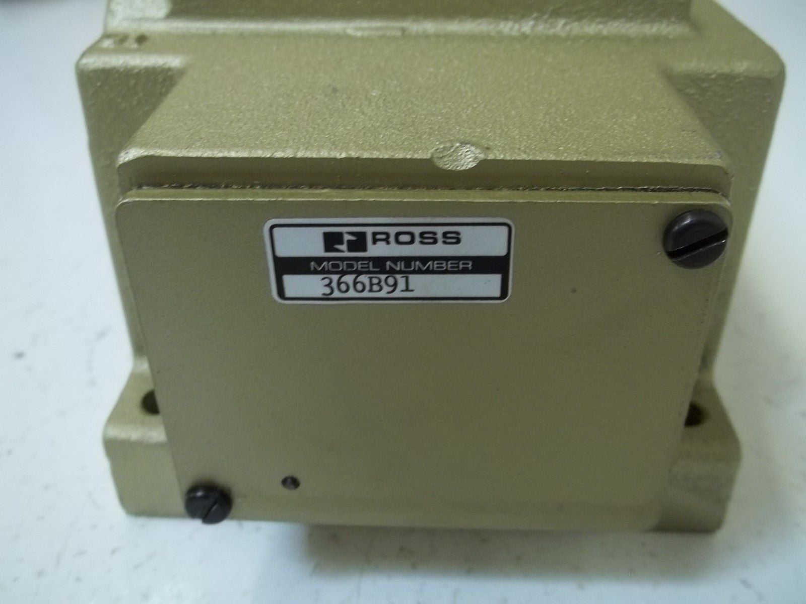 ROSS 366B91 *NEW NO BOX*