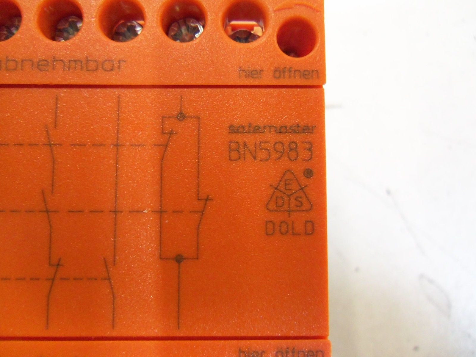 SAFE MASTER RELAY MODULE BN5983 *NEW IN BOX*