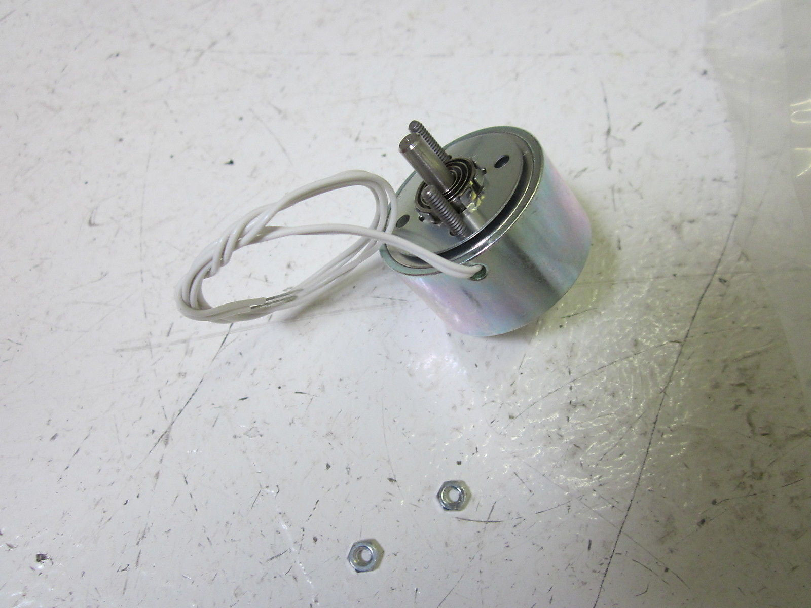 SAJA BURGESS INC. 195622-032 ACTUATOR  *NEW NO BOX*