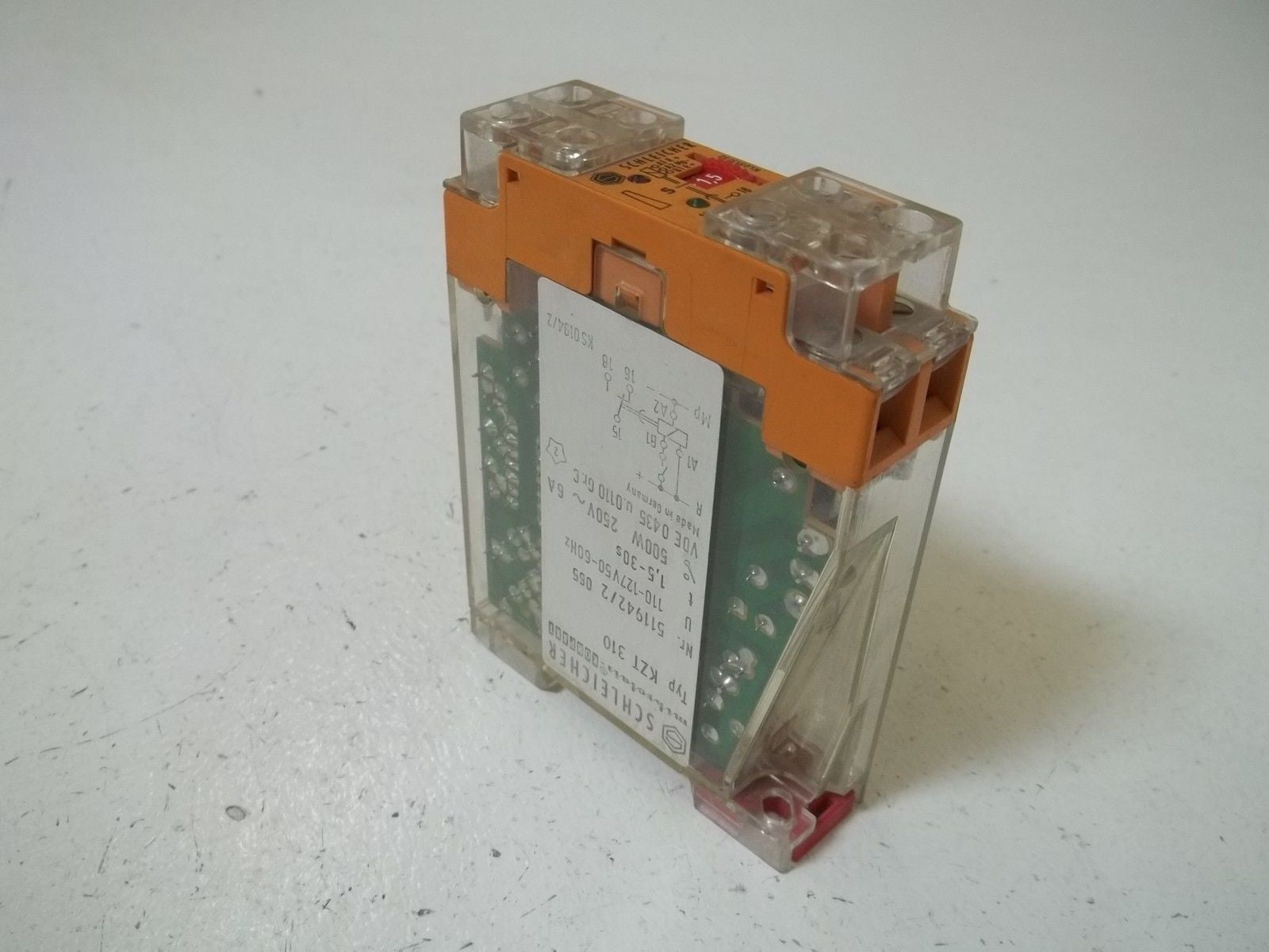 SCHLEICHER KZT 310 RELAY 110-127V 1,5-30S *USED*