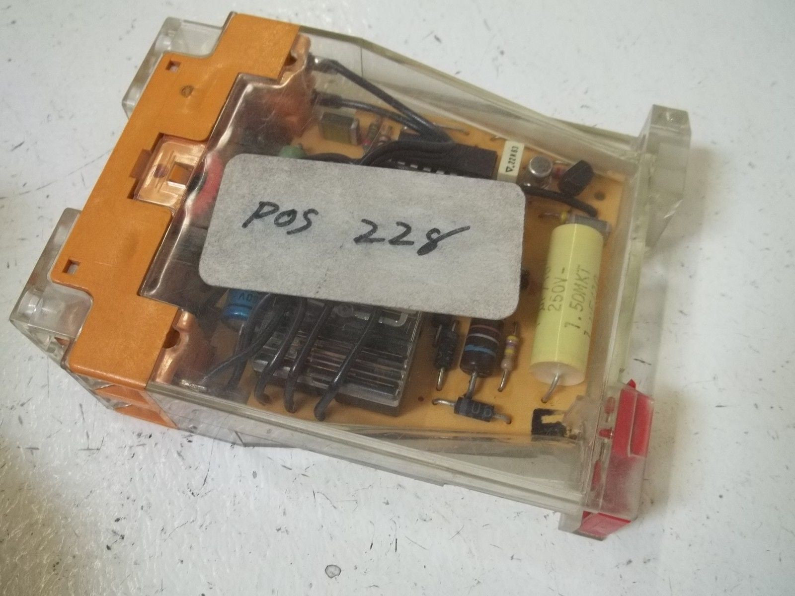 SCHLEICHER KZT 310 RELAY 110-127V 1,5-30S *USED*